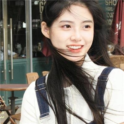黑夜里的眼睛
